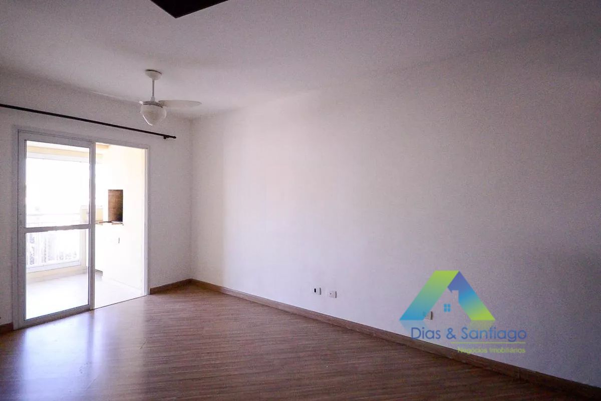 Apartamento à venda com 3 quartos, 74m² - Foto 3