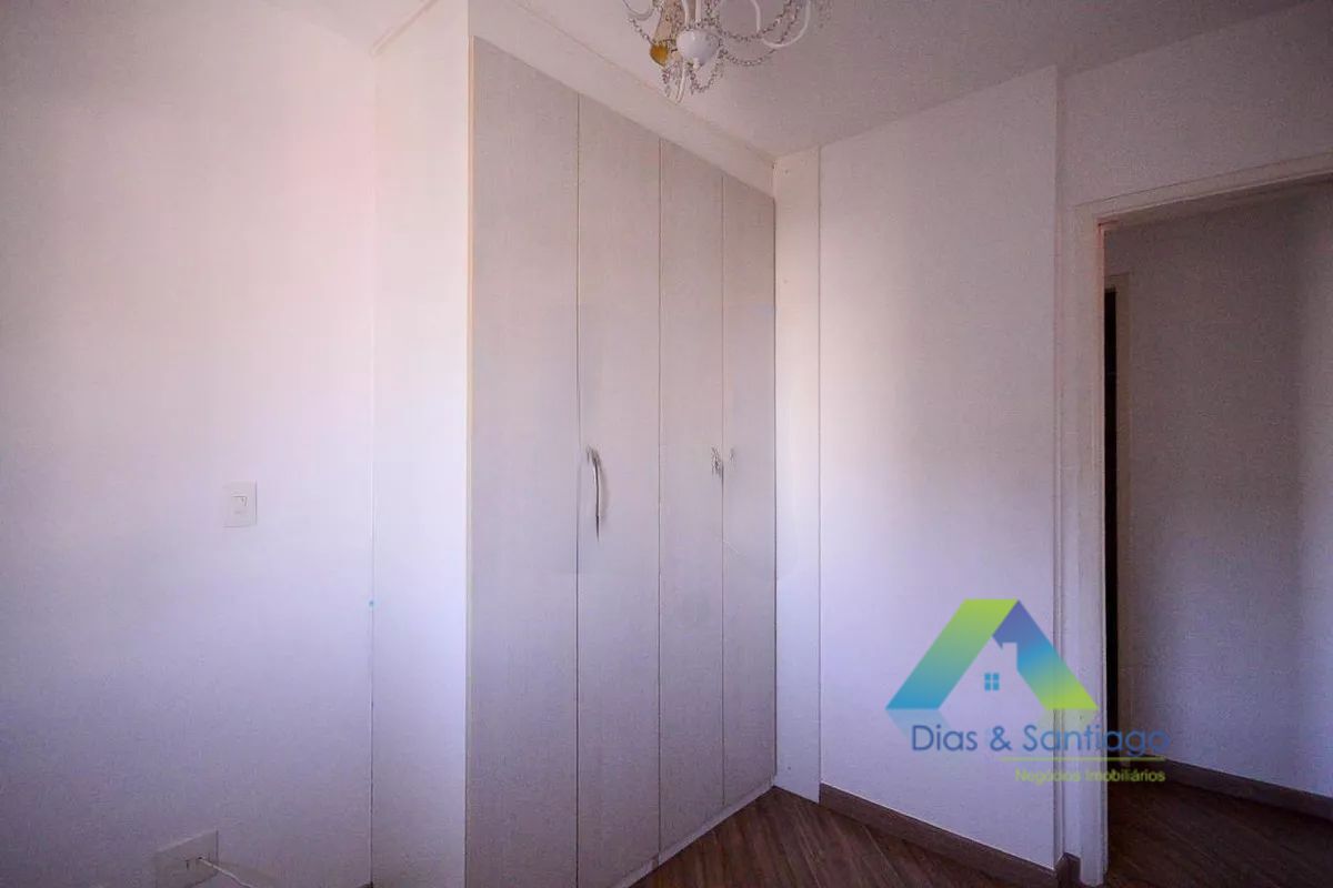 Apartamento à venda com 3 quartos, 74m² - Foto 15