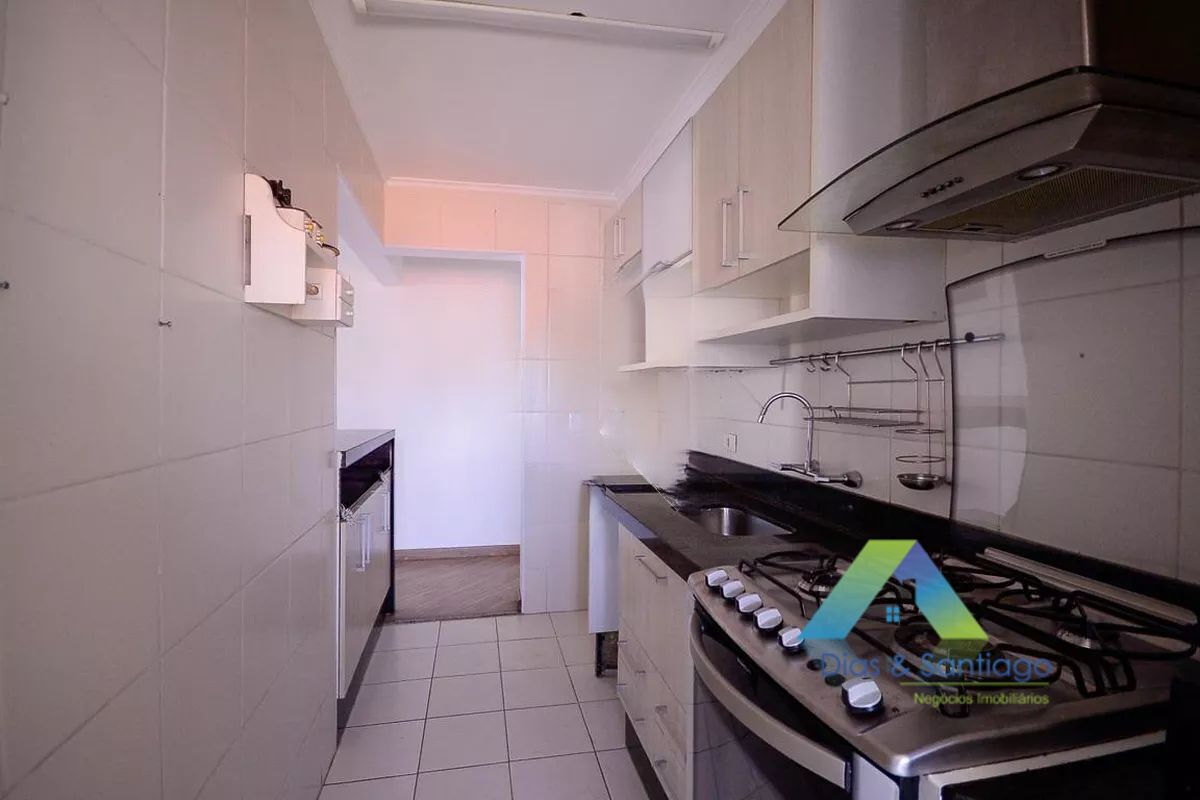 Apartamento à venda com 3 quartos, 74m² - Foto 6