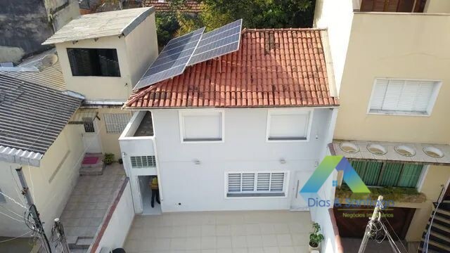 Sobrado à venda com 3 quartos, 140m² - Foto 2