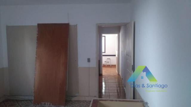 Sobrado à venda com 3 quartos, 200m² - Foto 9