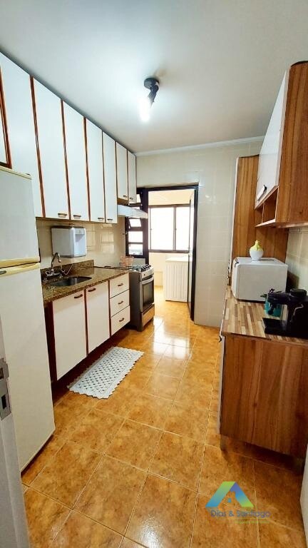 Apartamento à venda com 2 quartos, 70m² - Foto 23