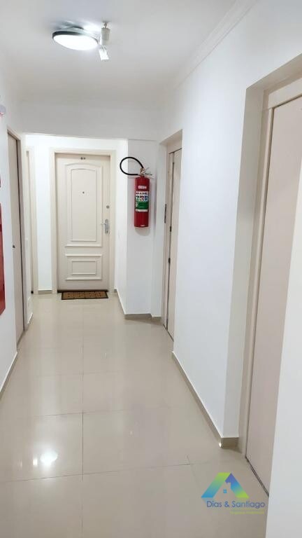 Apartamento à venda com 2 quartos, 70m² - Foto 10