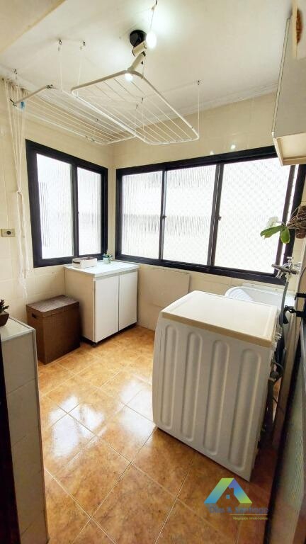 Apartamento à venda com 2 quartos, 70m² - Foto 25