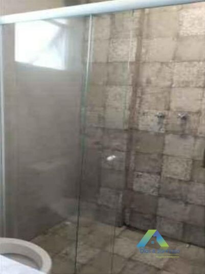 Apartamento à venda com 2 quartos, 70m² - Foto 4