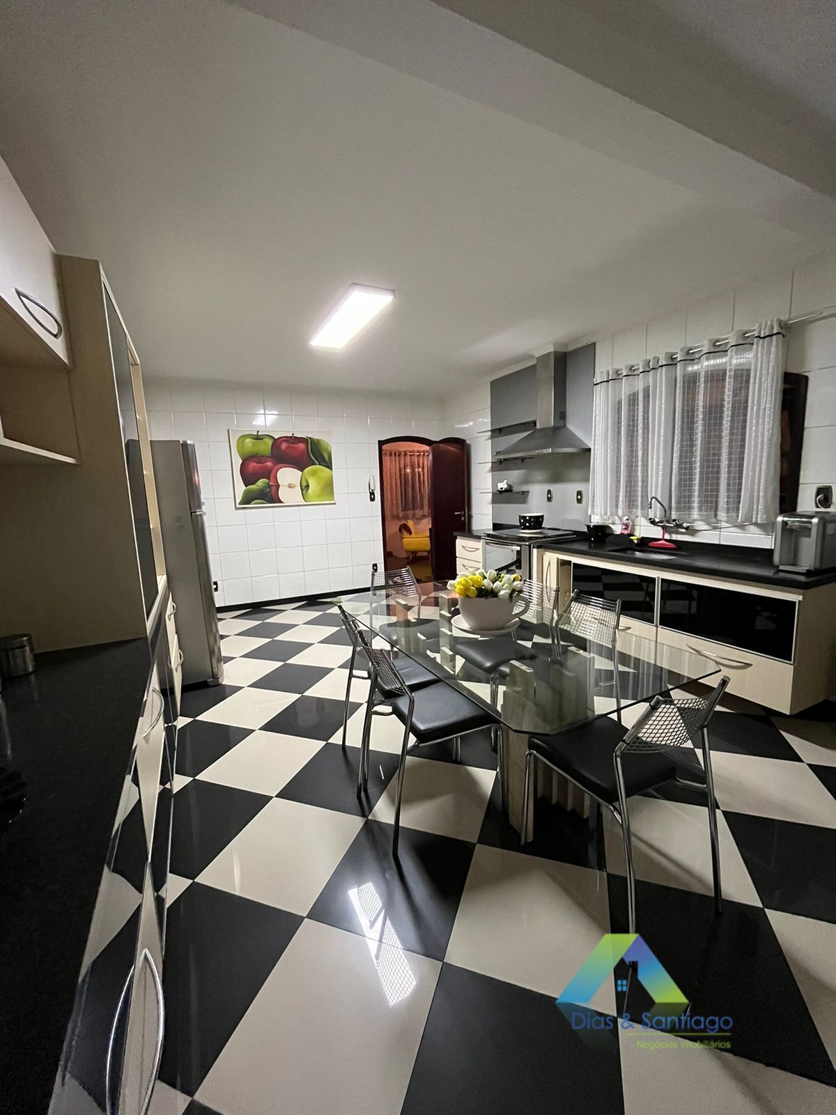 Apartamento à venda com 3 quartos, 243m² - Foto 6