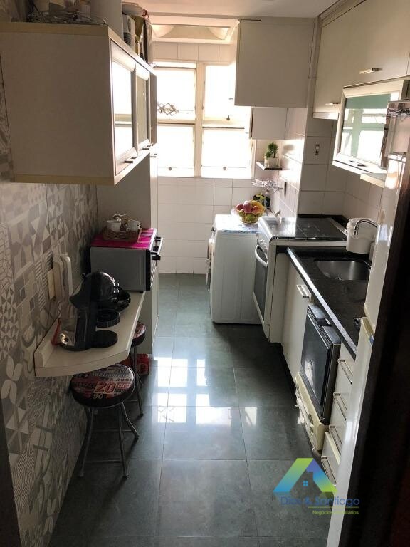 Apartamento à venda com 3 quartos, 61m² - Foto 8