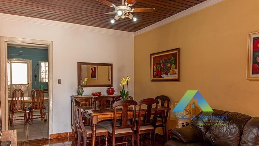 Casa à venda com 4 quartos, 210m² - Foto 5