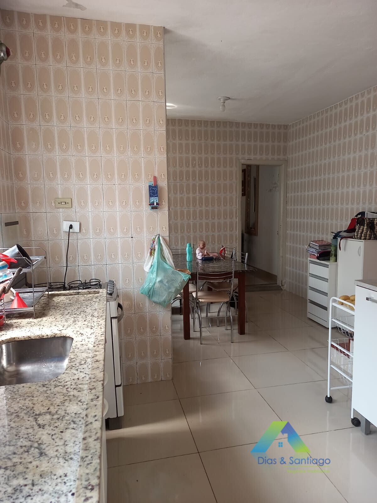 Sobrado à venda com 3 quartos, 194m² - Foto 5