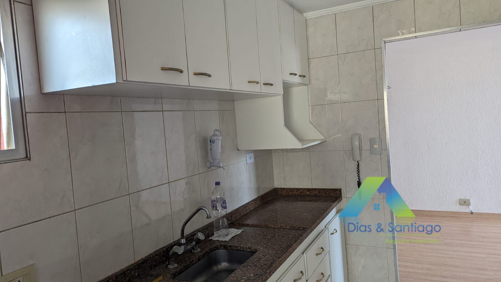 Apartamento à venda com 2 quartos, 50m² - Foto 3