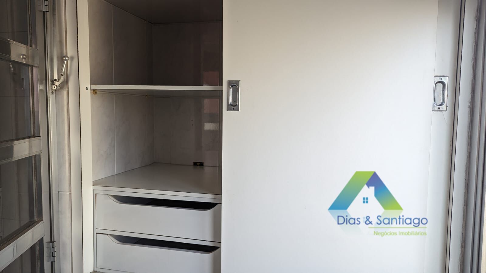 Apartamento à venda com 2 quartos, 50m² - Foto 9