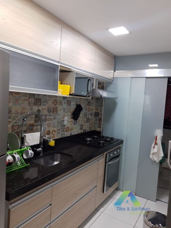 Apartamento à venda com 2 quartos, 50m² - Foto 2