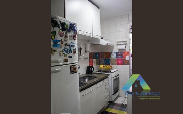 Apartamento à venda com 2 quartos, 48m² - Foto 11