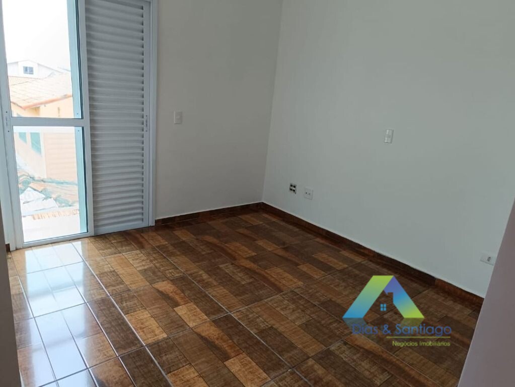 Sobrado à venda com 2 quartos, 112m² - Foto 12