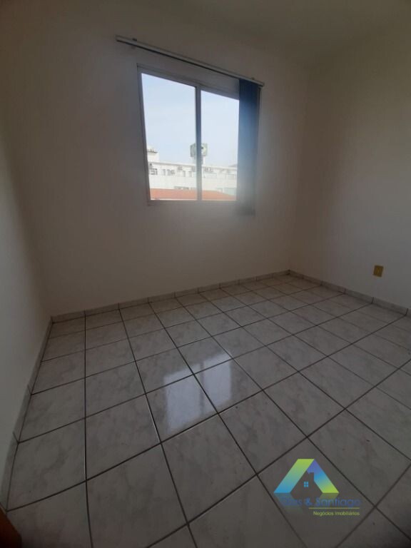 Apartamento à venda com 2 quartos, 62m² - Foto 5