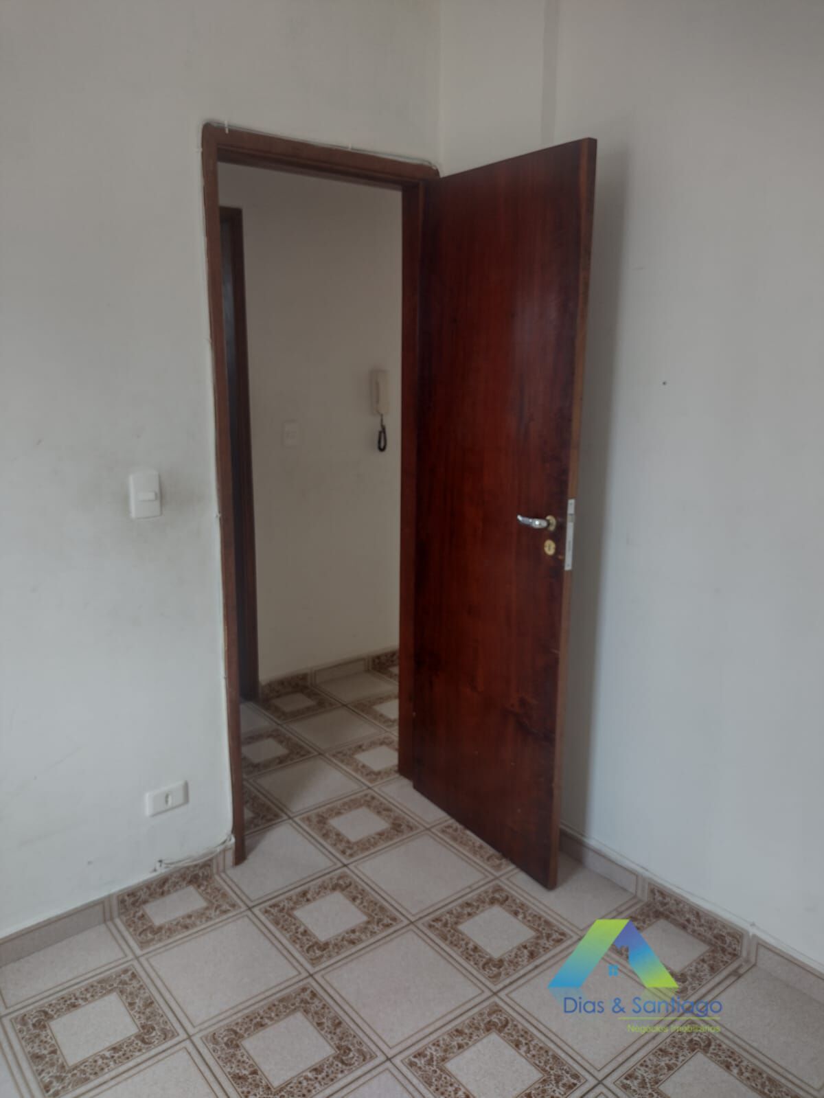 Apartamento para alugar com 2 quartos, 56m² - Foto 16