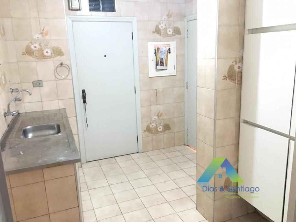 Apartamento à venda com 3 quartos, 82m² - Foto 4