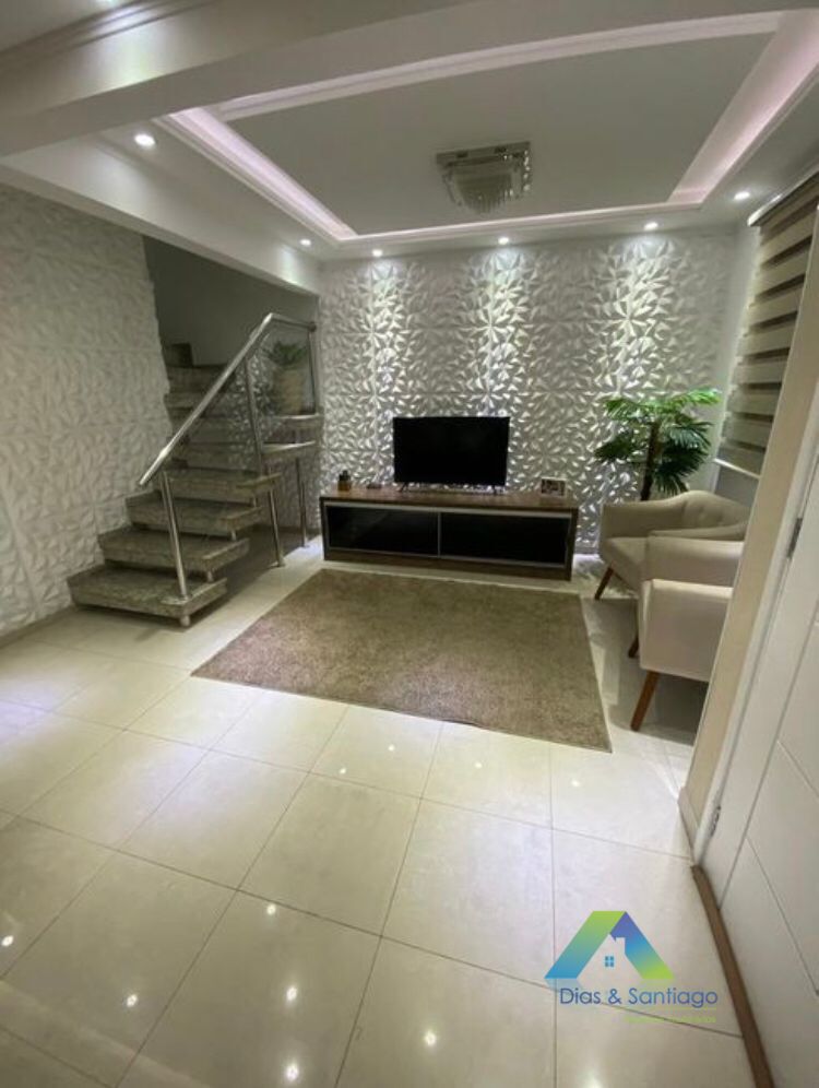 Casa de Condomínio à venda com 3 quartos, 103m² - Foto 1