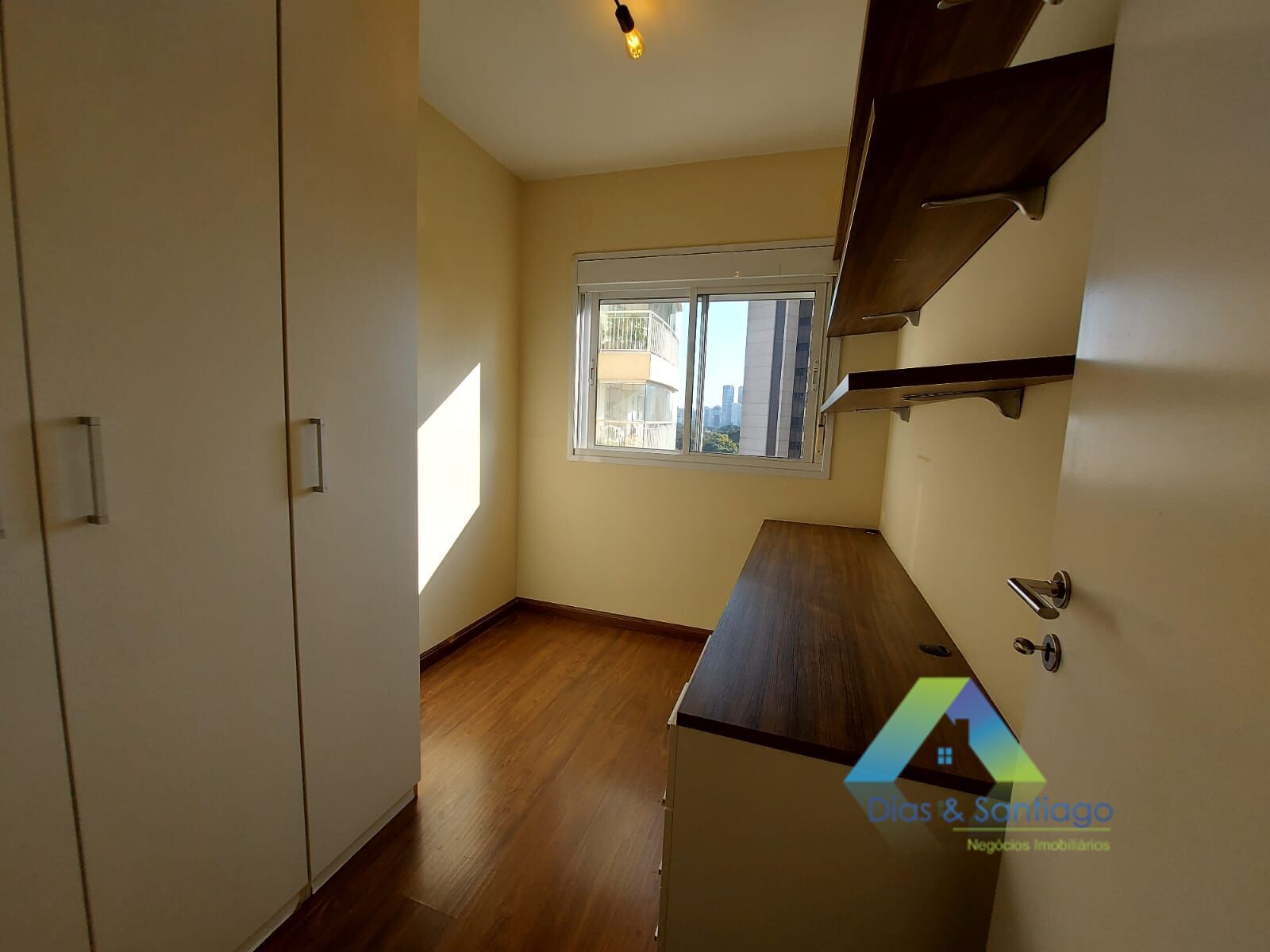 Apartamento para alugar com 2 quartos, 57m² - Foto 11