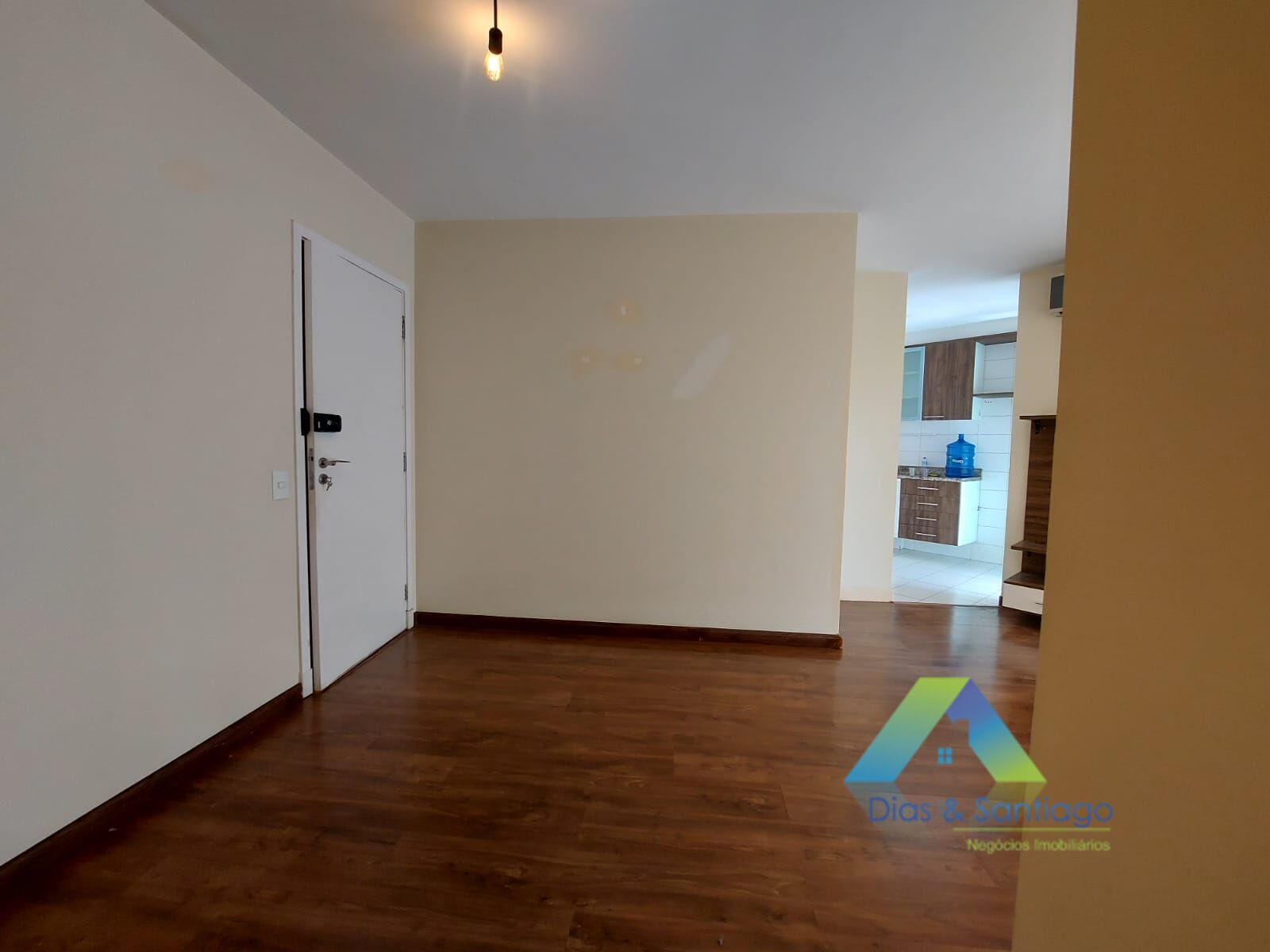 Apartamento para alugar com 2 quartos, 57m² - Foto 9