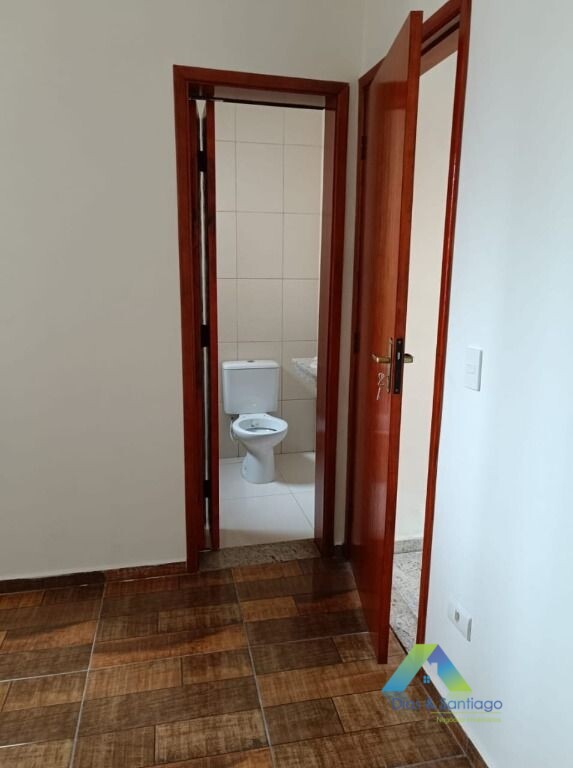 Sobrado à venda com 2 quartos, 112m² - Foto 15