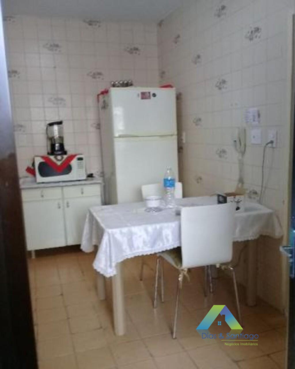 Apartamento à venda com 3 quartos, 100m² - Foto 3