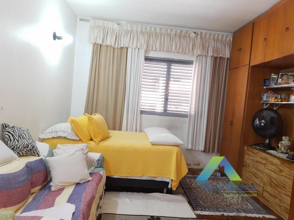 Sobrado à venda com 2 quartos, 165m² - Foto 2