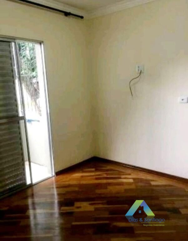 Apartamento à venda com 2 quartos, 60m² - Foto 5