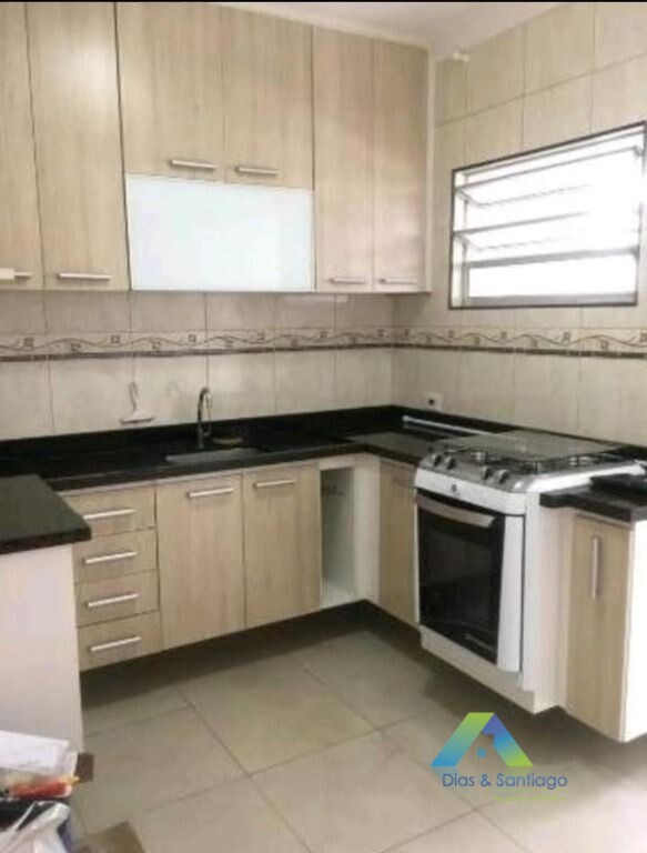 Apartamento à venda com 2 quartos, 60m² - Foto 2