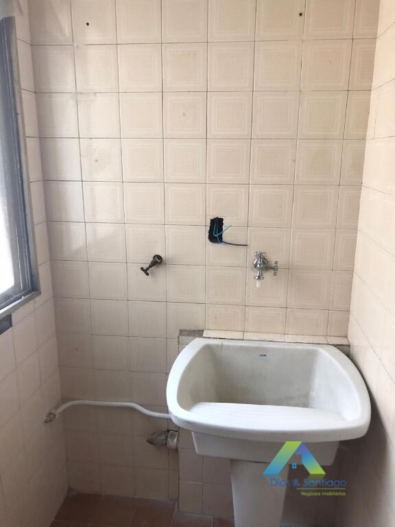 Apartamento à venda com 2 quartos, 56m² - Foto 11