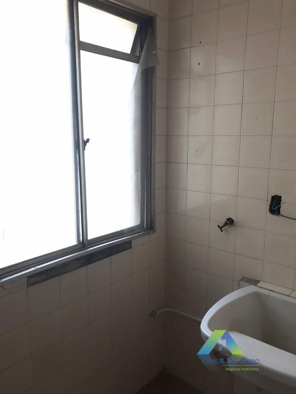 Apartamento à venda com 2 quartos, 56m² - Foto 14