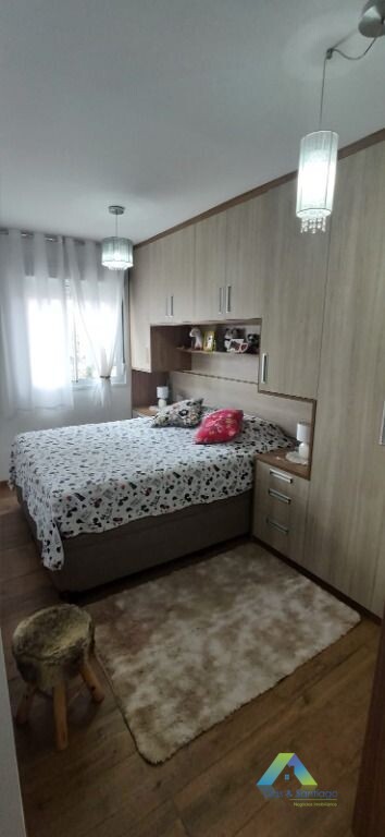 Apartamento à venda com 2 quartos, 64m² - Foto 17