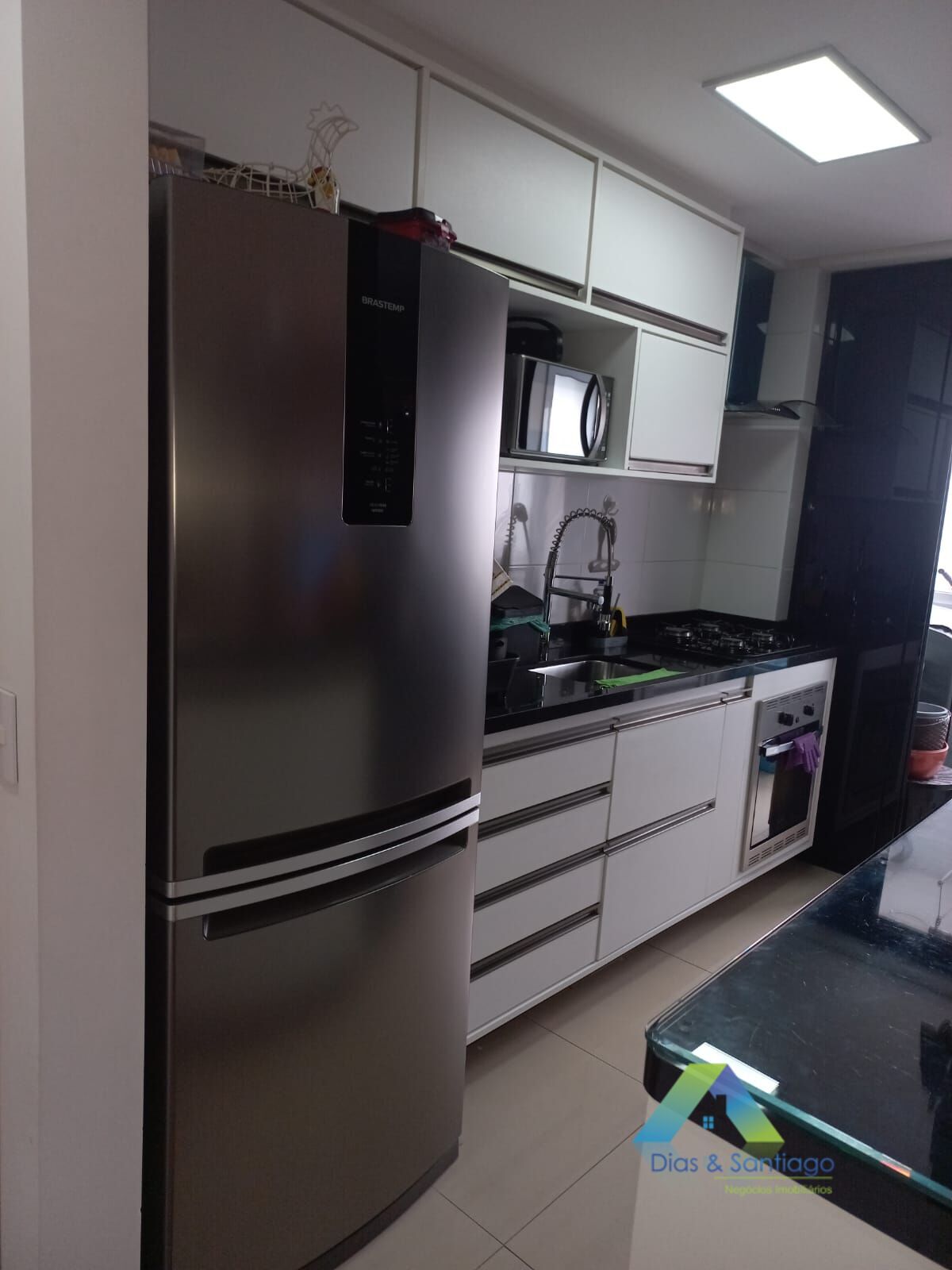 Apartamento à venda com 2 quartos, 54m² - Foto 2