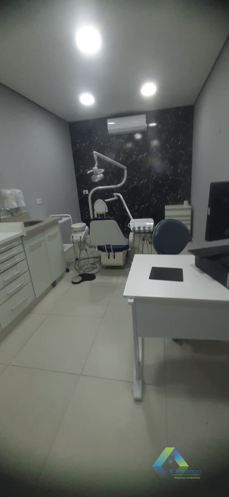 Prédio Inteiro para alugar, 15m² - Foto 2