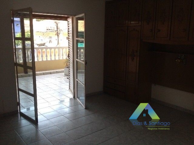 Sobrado à venda com 3 quartos, 195m² - Foto 4