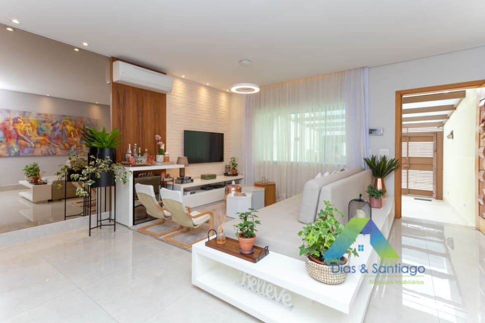 Sobrado à venda com 3 quartos, 160m² - Foto 2