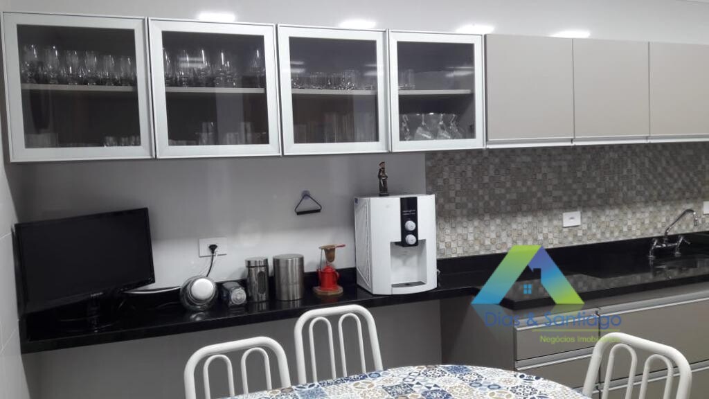 Sobrado à venda com 3 quartos, 204m² - Foto 16