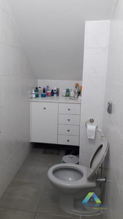 Sobrado à venda com 3 quartos, 204m² - Foto 11