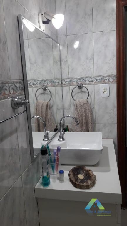 Sobrado à venda com 3 quartos, 204m² - Foto 19