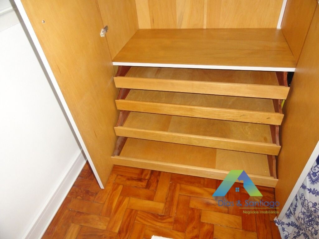 Apartamento para alugar com 2 quartos, 70m² - Foto 19