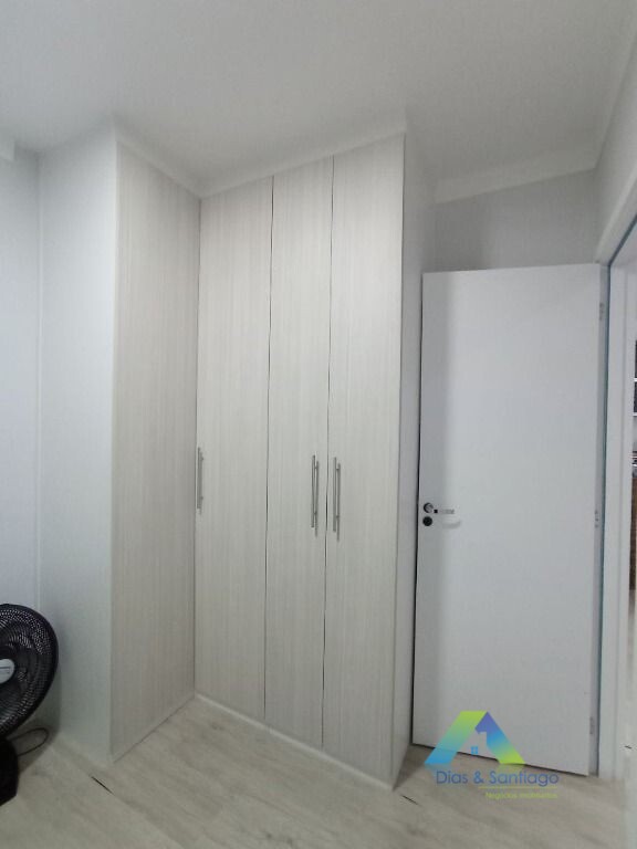 Apartamento à venda com 2 quartos, 54m² - Foto 17