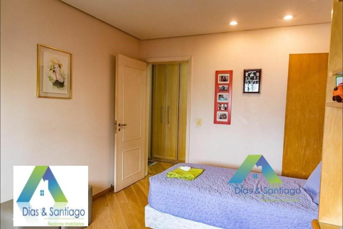 Apartamento à venda com 4 quartos, 230m² - Foto 11