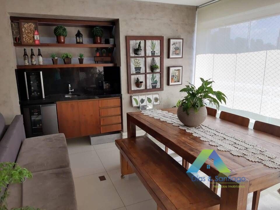 Apartamento à venda com 3 quartos, 168m² - Foto 3