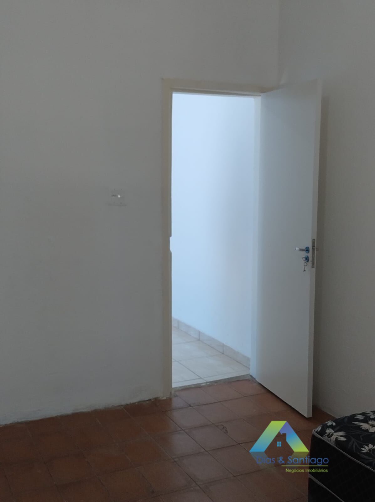 Casa para alugar com 2 quartos, 70m² - Foto 10