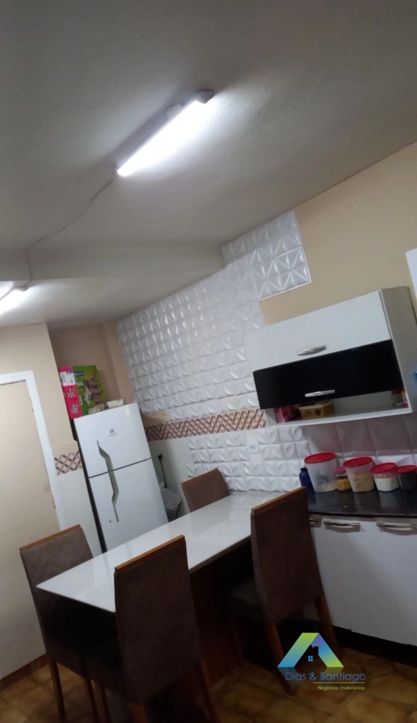 Sobrado à venda com 2 quartos, 98m² - Foto 3