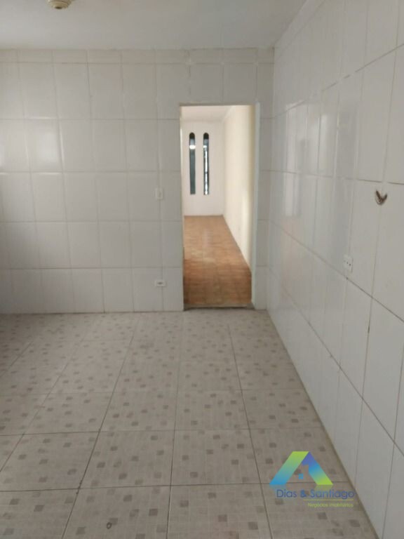 Sobrado à venda com 3 quartos, 135m² - Foto 3