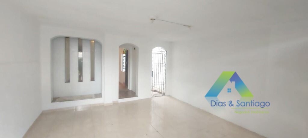 Sobrado à venda com 3 quartos, 135m² - Foto 1