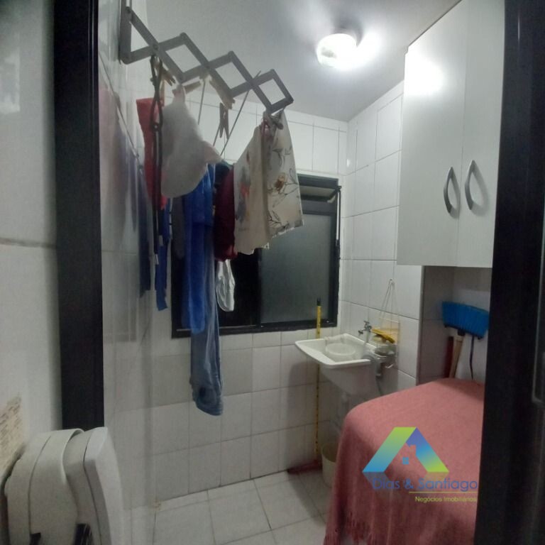 Apartamento à venda com 2 quartos, 67m² - Foto 4