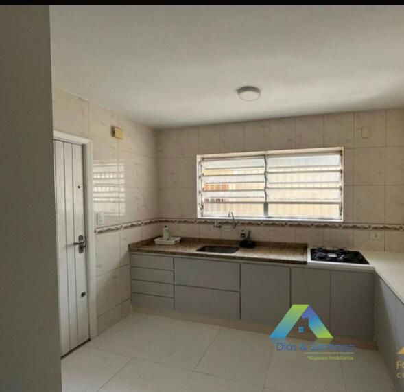 Sobrado à venda com 4 quartos, 190m² - Foto 6