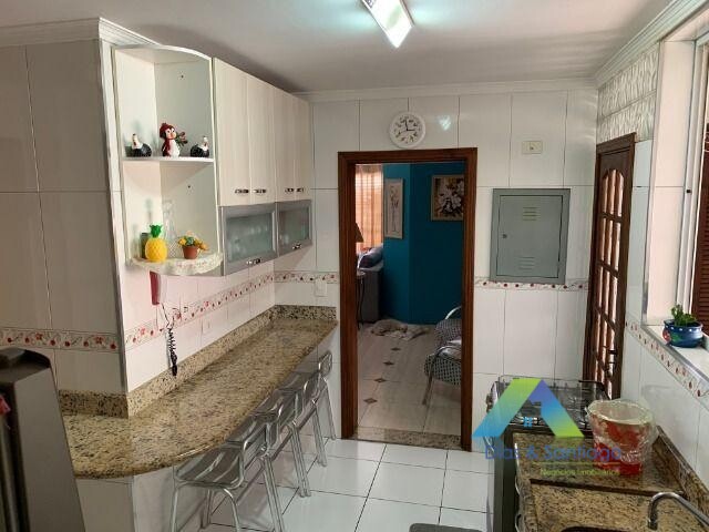 Apartamento à venda com 3 quartos, 143m² - Foto 15